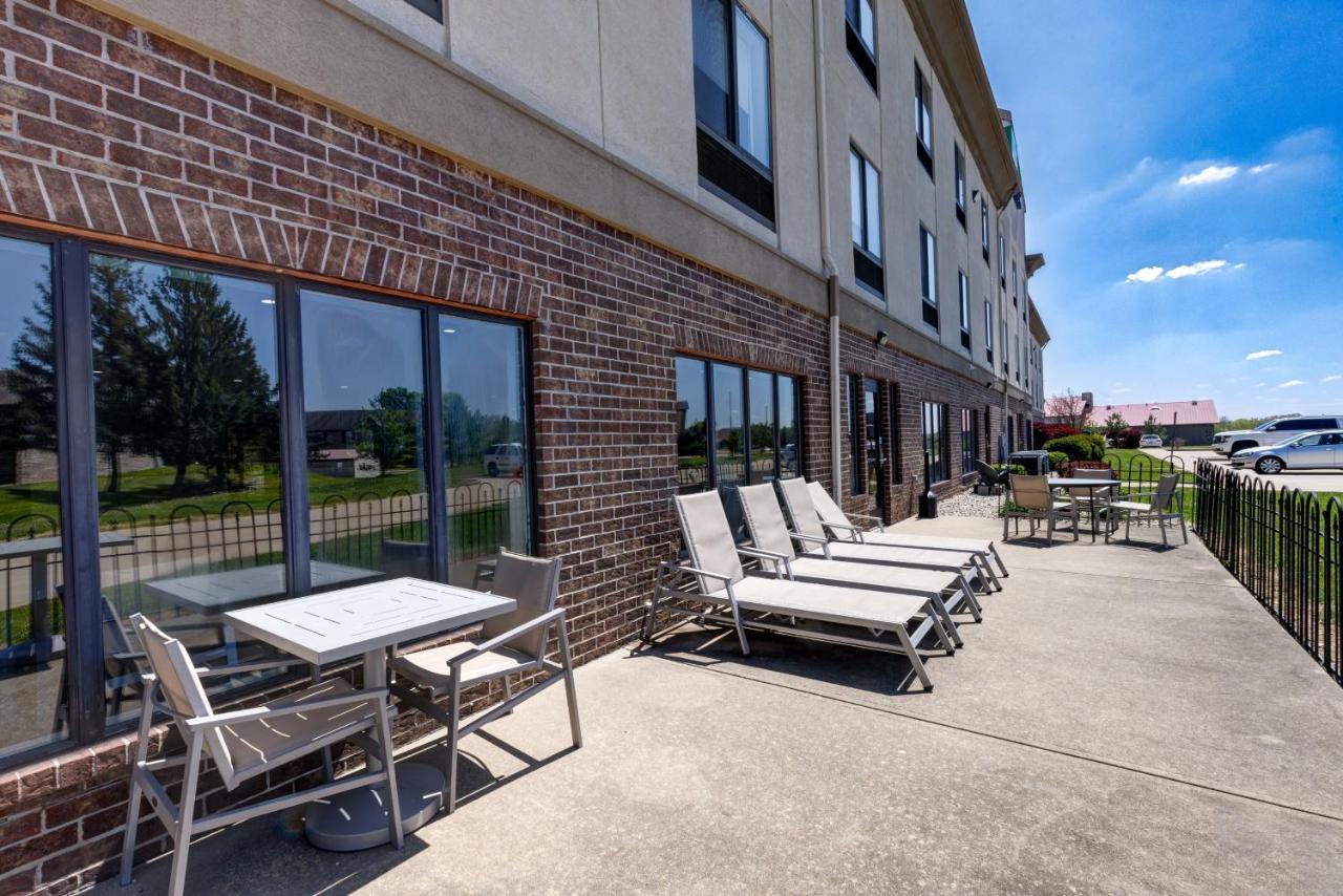 Holiday Inn Express Hotel & Suites Shelbyville By Ihg Eksteriør bilde