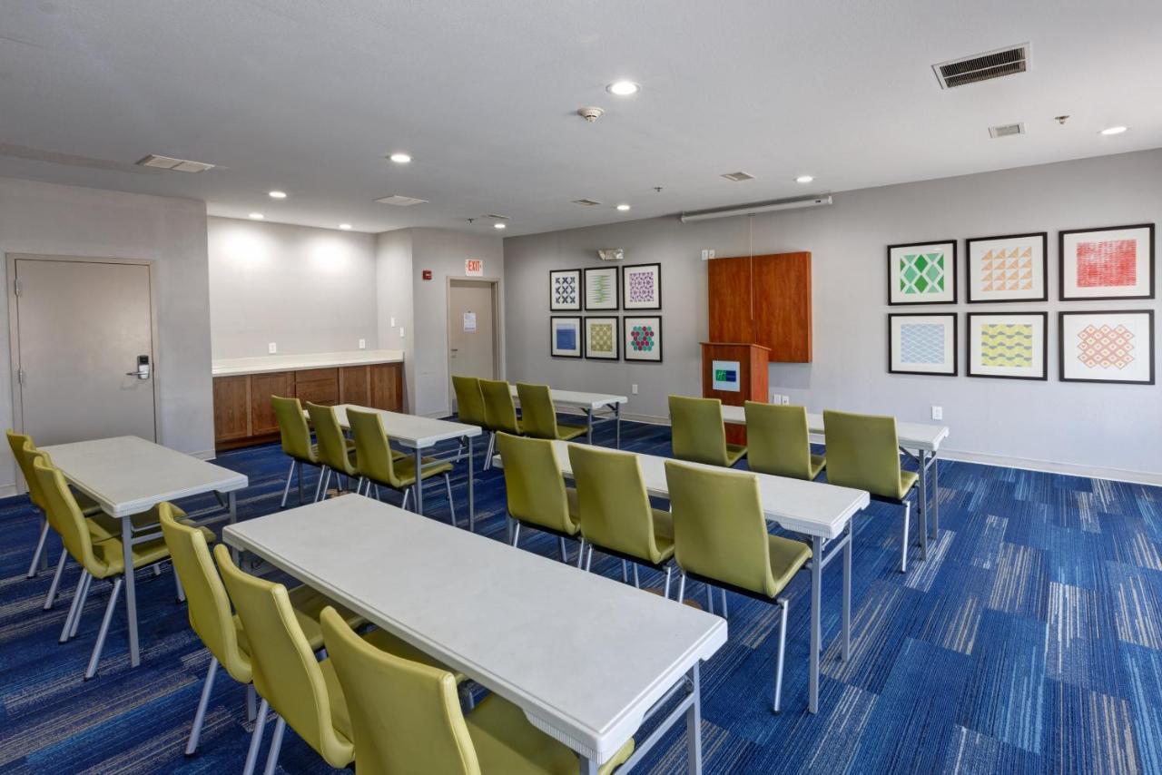 Holiday Inn Express Hotel & Suites Shelbyville By Ihg Eksteriør bilde