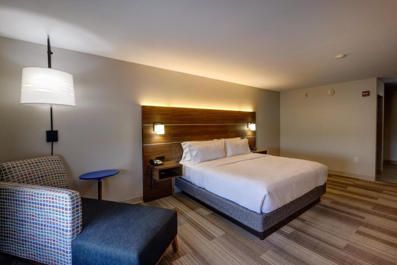 Holiday Inn Express Hotel & Suites Shelbyville By Ihg Eksteriør bilde