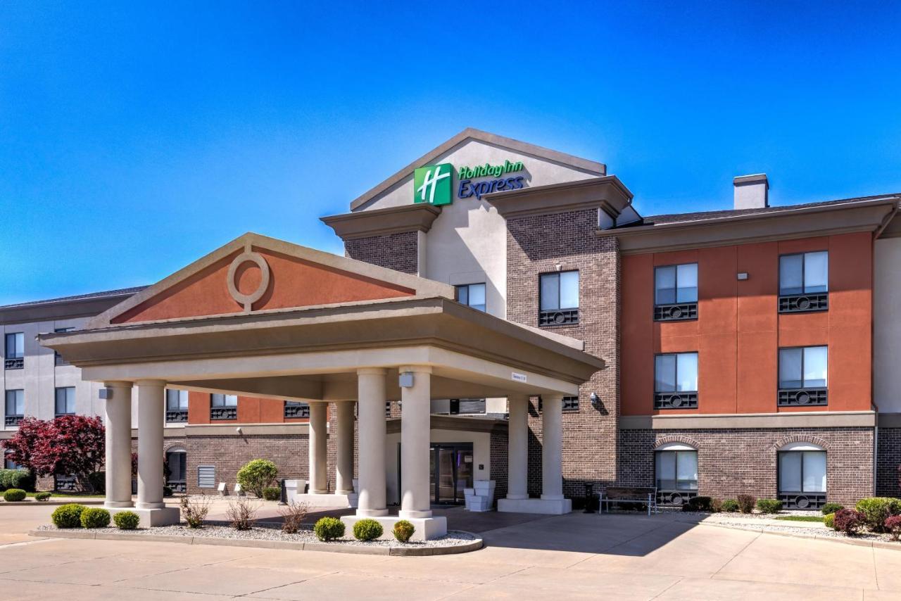 Holiday Inn Express Hotel & Suites Shelbyville By Ihg Eksteriør bilde