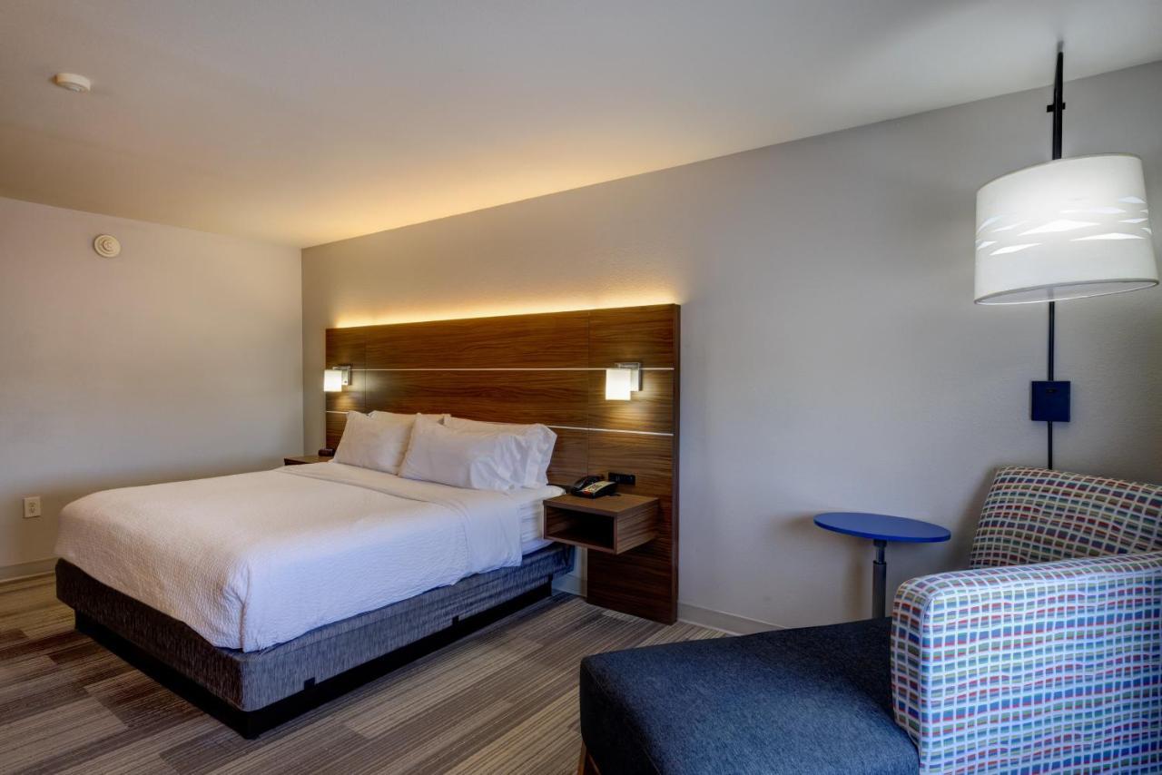 Holiday Inn Express Hotel & Suites Shelbyville By Ihg Eksteriør bilde