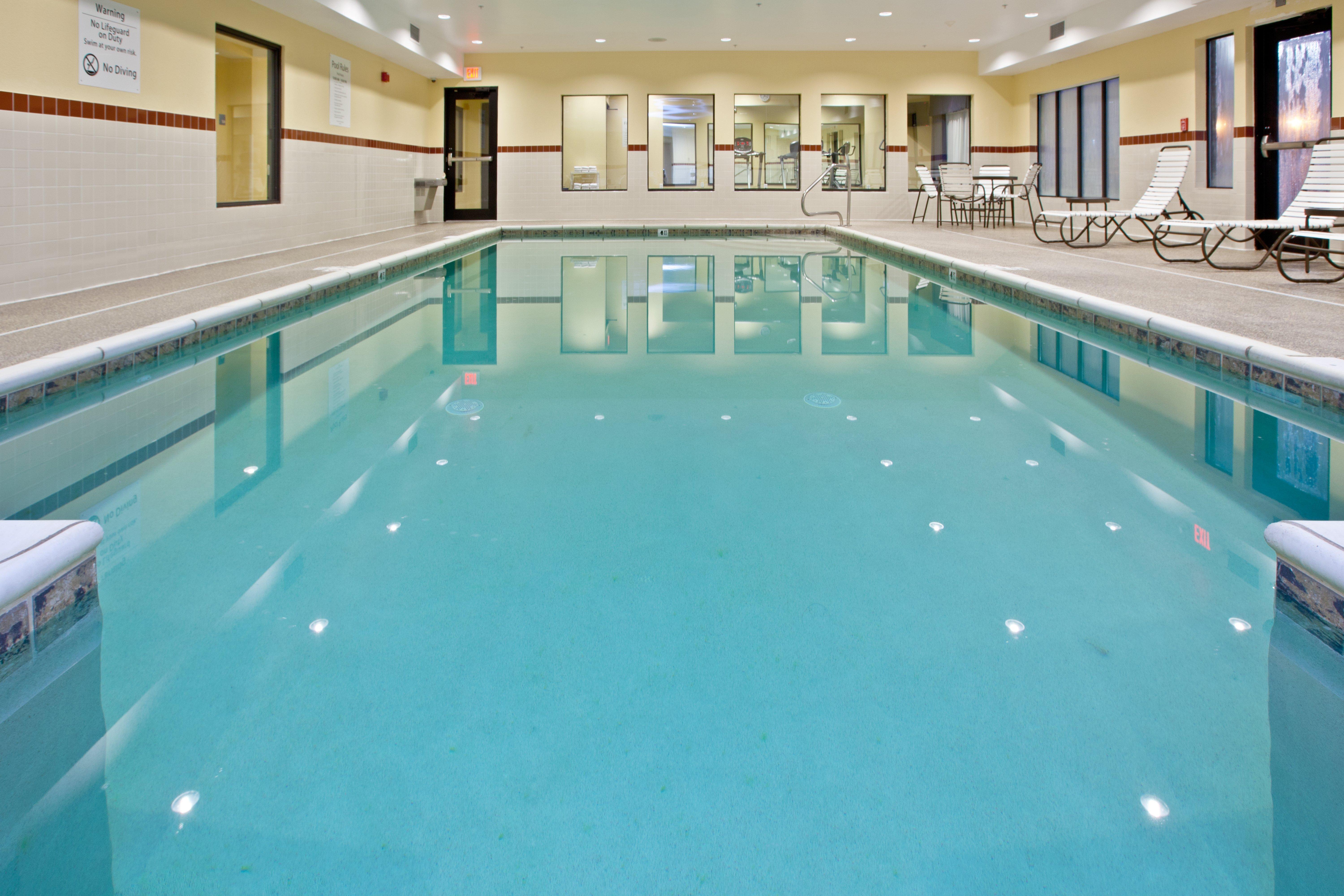 Holiday Inn Express Hotel & Suites Shelbyville By Ihg Eksteriør bilde